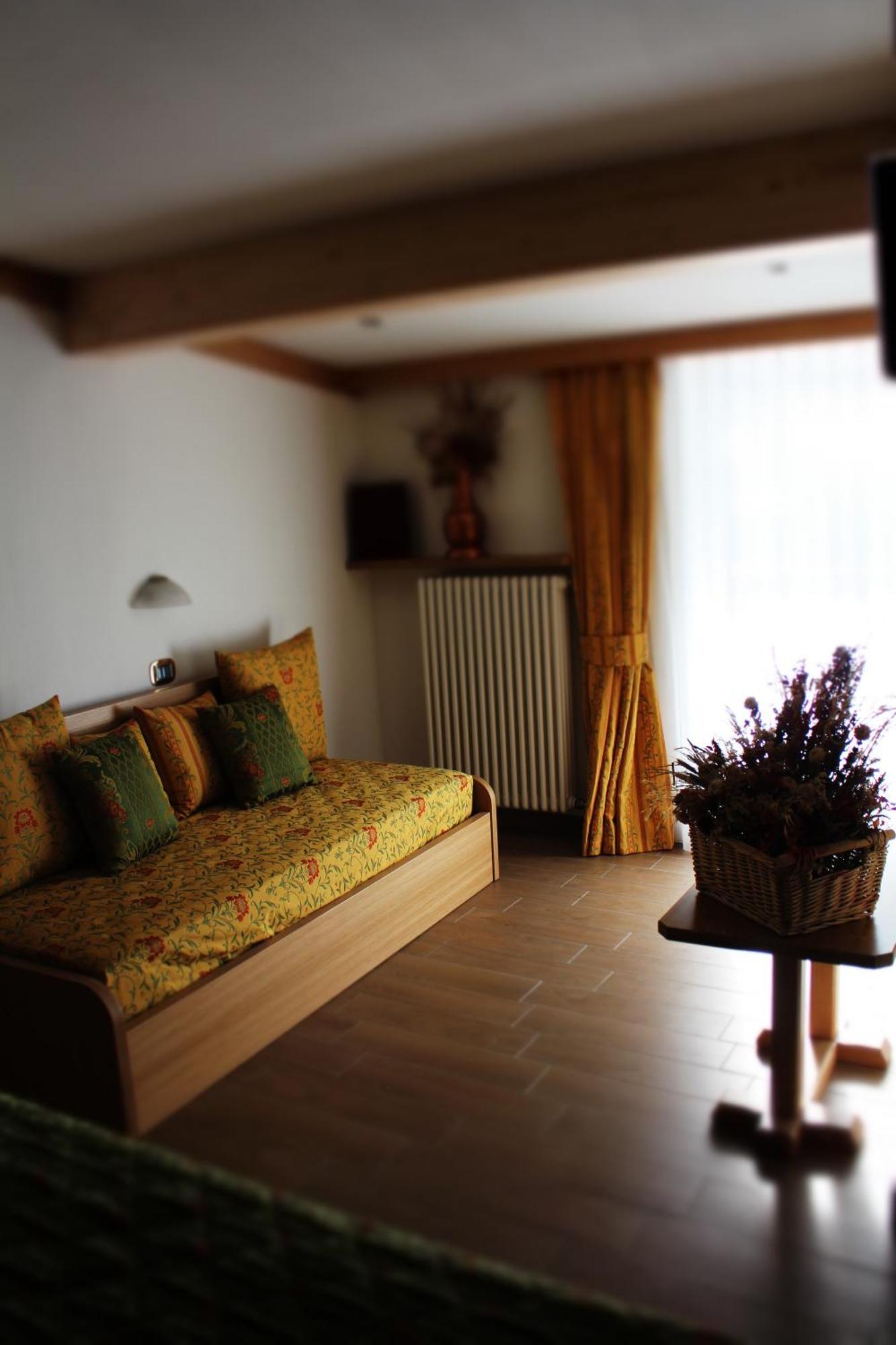 Dolomiten Hotel Irma Canazei Rom bilde